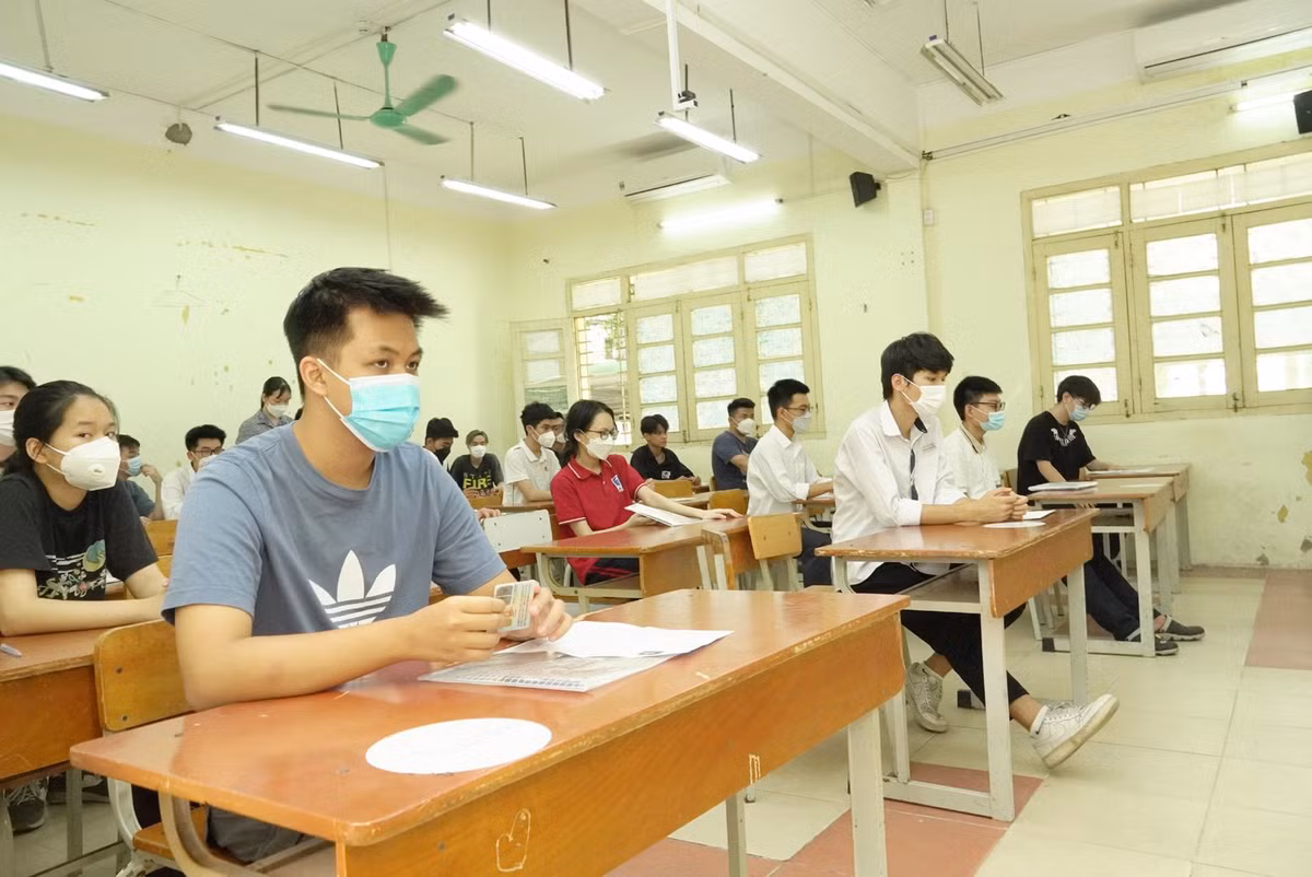 Hà Nội: Giáo viên lưu ý sĩ tử trước ngày thi đầu tiên - Hình 7 Ha Noi: Giao vien luu y si tu truoc ngay thi dau tien-Hinh-7