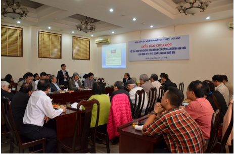 Quang cảnh Diễn đàn.