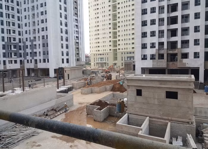 Quảng trường khu Ruby đang hoàn thiện các hạng mục cuối cùng chuẩn bị đón cư dân về ở.