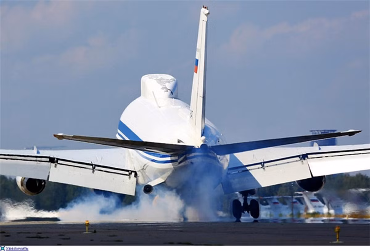 Hiện chỉ có 2 nước là Nga và Mỹ hiện sở hữu Trung tâm chỉ huy loại này và chúng thường được gọi là “máy bay của ngày tận thế”. 