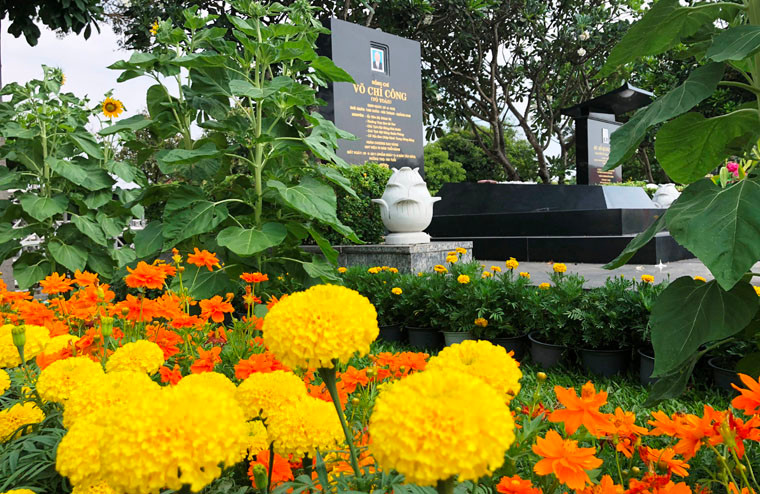 Mộ phần cố Chủ tịch Hội đồng Nhà nước Võ Chí Công (1912 - 2011) tại Nghĩa trang TP HCM.