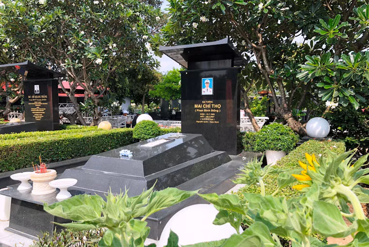 Mộ phần Đại tướng Mai Chí Thọ (1922 - 2007), cố Bộ trưởng Bộ Nội vụ (nay là Bộ Công an).
