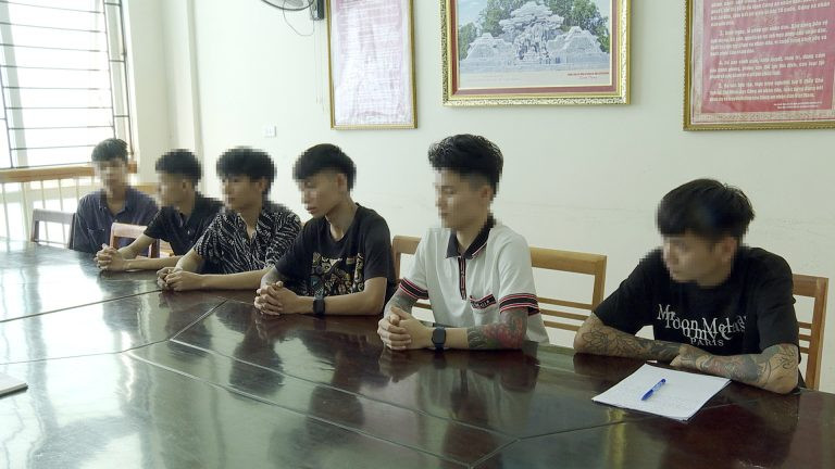 6 cong dan mac bay “viec nhe luong cao” bi cuong ep lao dong