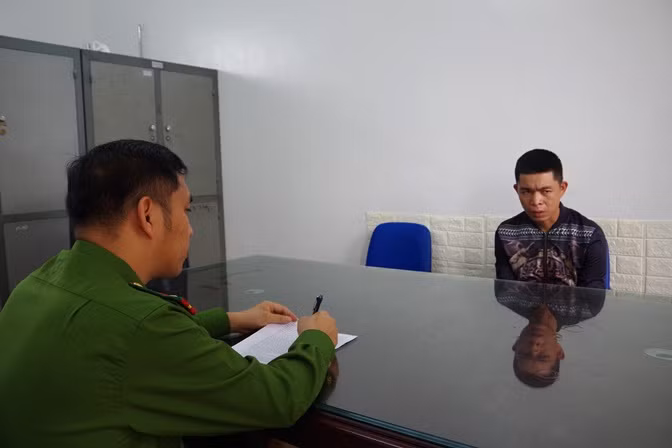 Hai Duong: Bat 2 doi tuong tao ton cuop san tai nghia trang