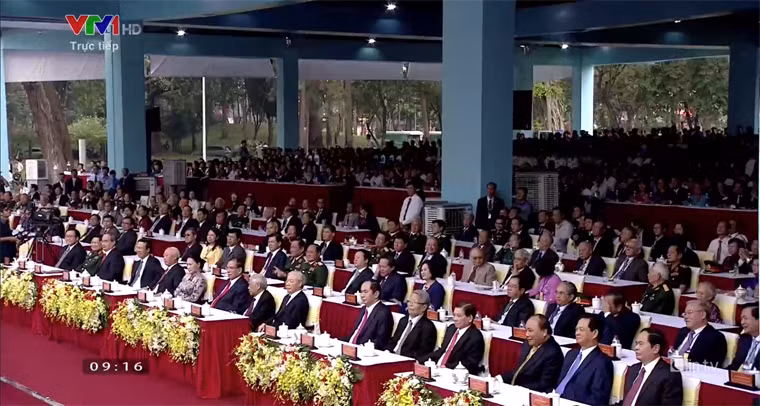 Sáng nay (31/1), Lễ kỷ niệm cấp quốc gia 50 năm cuộc Tổng tiến công và nổi dậy Xuân Mậu Thân 1968 do Ban Chấp hành Trung ương Đảng, Quốc hội, Chủ tịch nước, Chính phủ, Ủy ban Trung ương MTTQ Việt Nam và TP.HCM tổ chức diễn ra tại Hội trường Thống Nhất - TP.HCM.