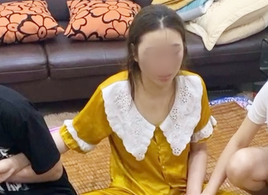 Bao mau bao hanh be 1 thang tuoi: Gia dinh rut don van co the xu ly hinh su-Hinh-2