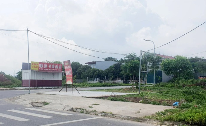 Sau “sot“, gia dat nen tai Bac Giang sut giam 20-30%