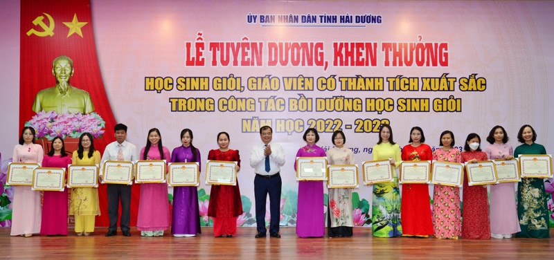 Hai Duong giu vung nhom dau ca nuoc ve thanh tich hoc sinh gioi quoc gia-Hinh-3