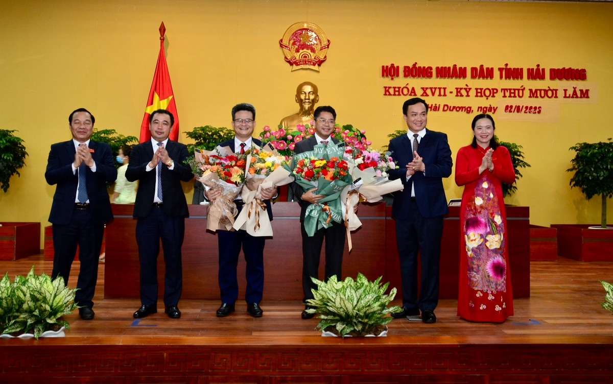 Hải Dương có tân Chủ tịch HĐND tỉnh khóa XVII - Hình 3 Hai Duong co tan Chu tich HDND tinh khoa XVII-Hinh-3