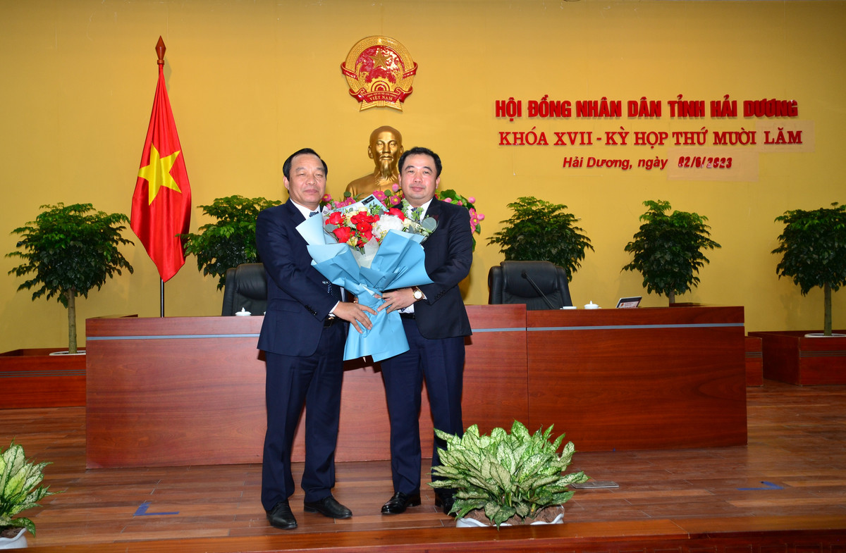 Hải Dương có tân Chủ tịch HĐND tỉnh khóa XVII Hai Duong co tan Chu tich HDND tinh khoa XVII