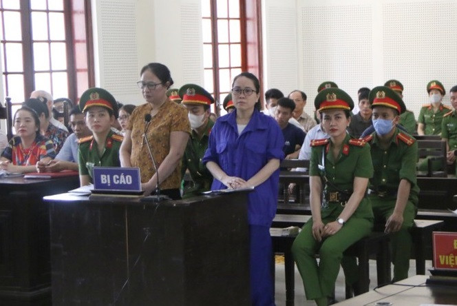 Cô giáo Dung bị tuyên phạt 15 tháng tù, sắp chấp hành xong án phạt Co giao Dung bi tuyen phat 15 thang tu, sap chap hanh xong an phat