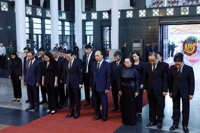 Vinh biet nguyen Pho Thu tuong Vu Khoan: Mot tam guong tai duc ven toan-Hinh-2