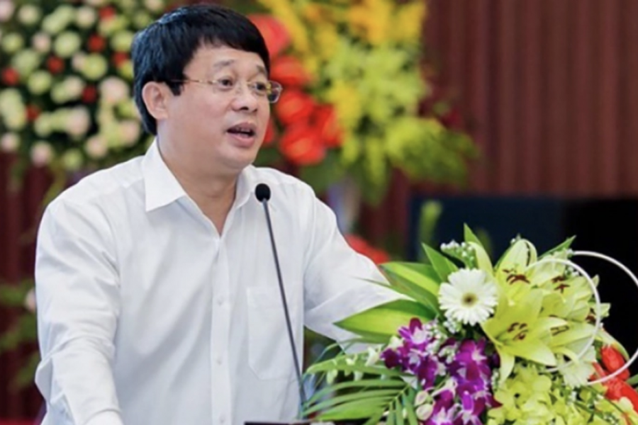 Ky luat canh cao Thu truong Bo Xay dung Bui Hong Minh