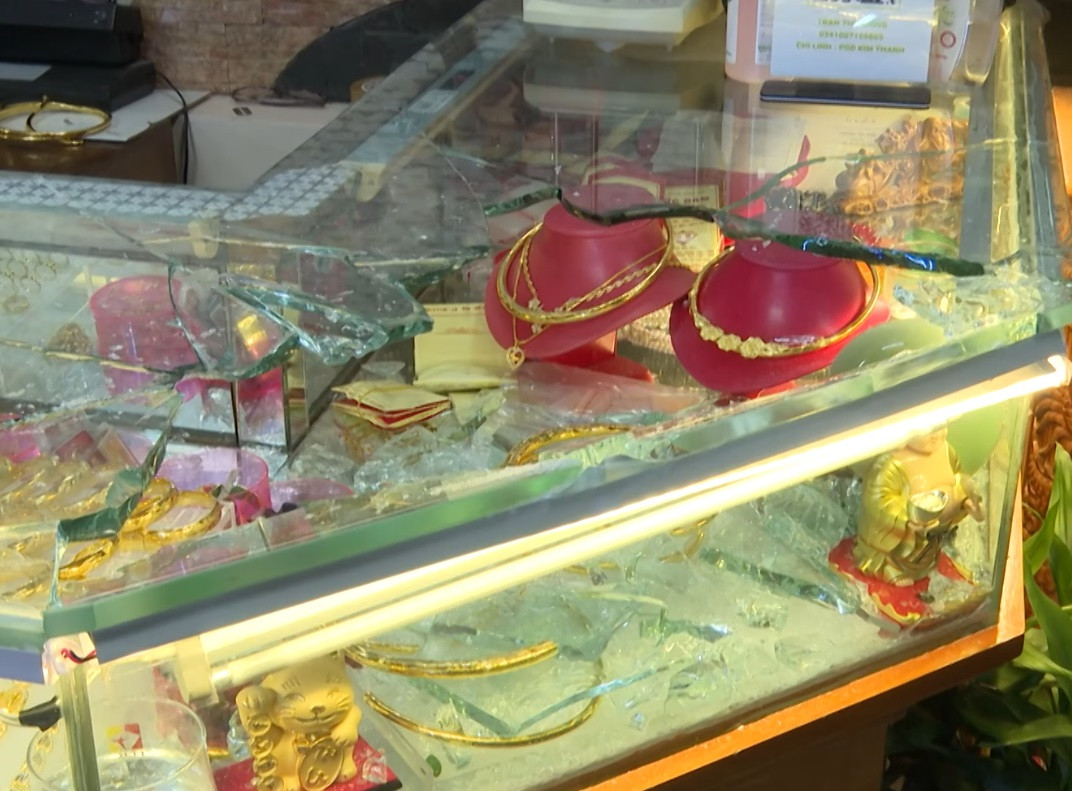 Hiện trường vụ cướp.