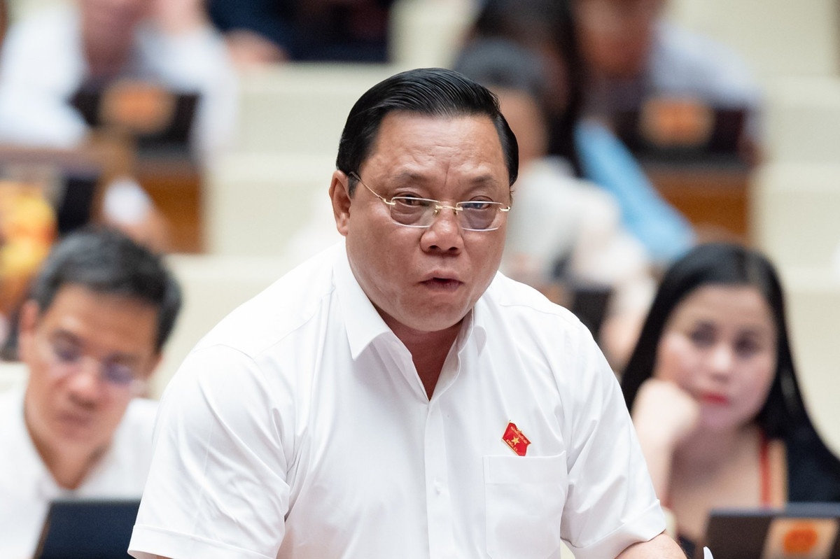 Trung tuong Nguyen Hai Trung: Thao tung loi ich nhom ngan hang dang lo ngai