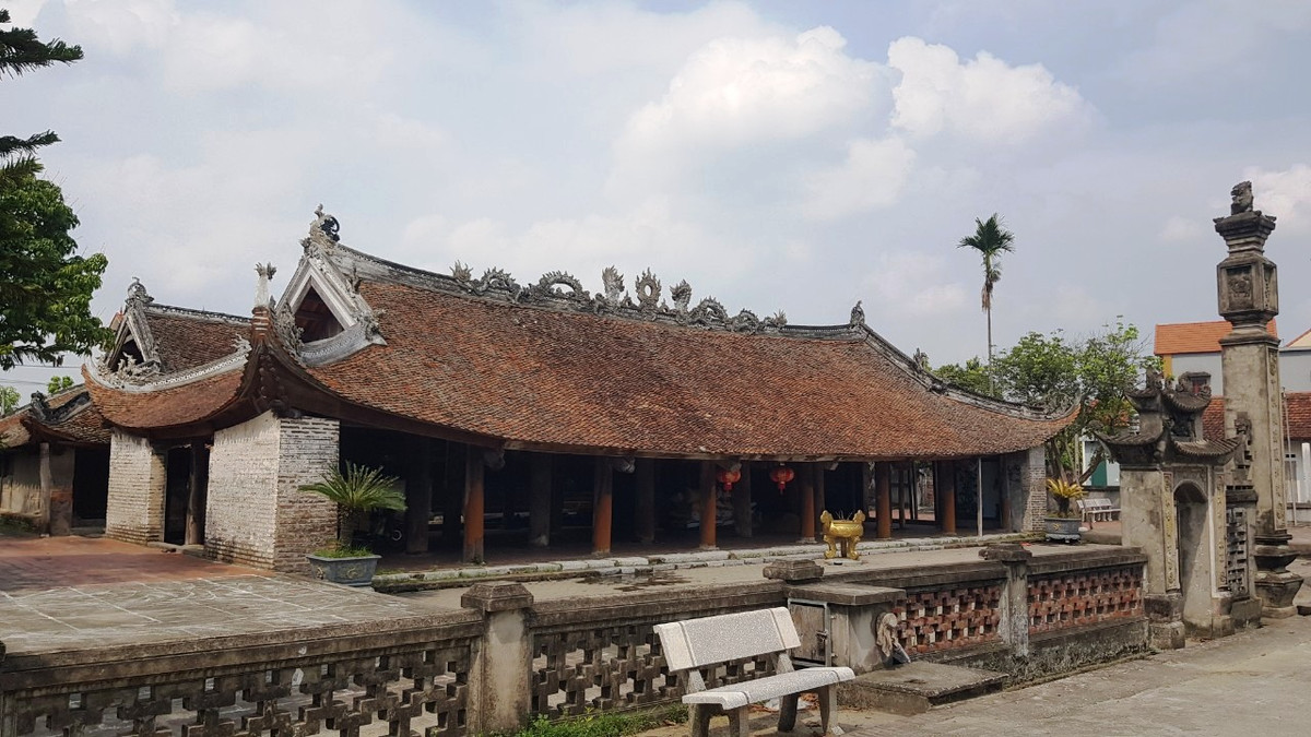 Hai Duong: Can canh di tich quoc gia dinh Thach Loi xuong cap nghiem trong