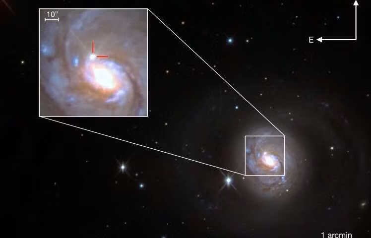 Siêu tân tinh loại II bất thường "tung hoành" trong NGC 1068 Sieu tan tinh loai II bat thuong