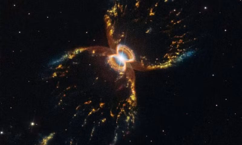 Sung sot anh moi nhat cua Hubble ve tinh van 