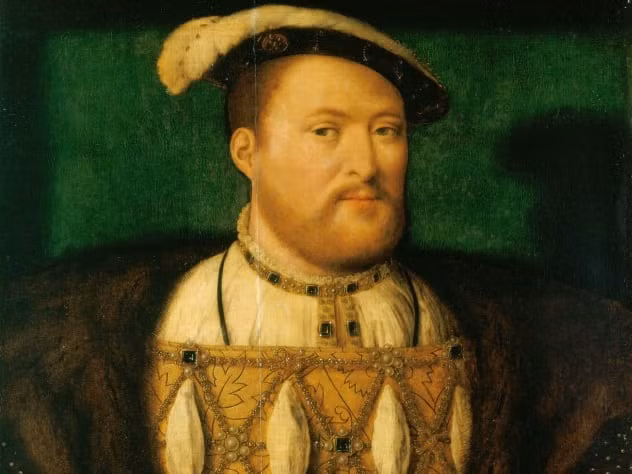 Nhiều người không biết vua Henry VIII là ông hoàng đầu tiên trong lịch sử Anh viết và xuất bản sách. Vào năm 1521, vua Henry VII cho xuất bản cuốn sách có tựa đề "Defense of the Seven Sacraments". Sau khi được xuất bản, cuốn sách của ông trở thành một trong những tác phẩm bán chạy nhất.