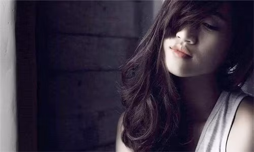 Cu tu nhac minh phai quen chac chan van con nho nguoi ay rat nhieu