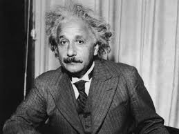 Thiên tài vật lý Einstein lo sợ cuộc hôn nhân này của con trai sẽ ảnh hưởng đến thế hệ con cháu.