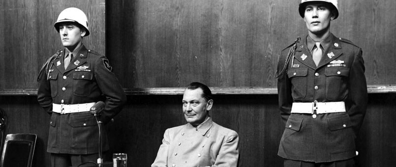 Sau khi Chiến tranh thế giới 2 kết thúc, Goering bị đưa ra xét xử ở Tòa án quốc tế Nurnberg. Sau quá trình xét xử, trùm phát xít này bị kết án tử hình.