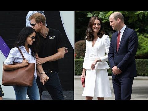 Nhiều người có thể cho rằng điều này xuất phát từ việc Hoàng gia Anh có quy định cấm các cặp đôi nắm tay nhau ở nơi công cộng.