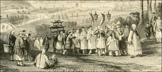 Tuy nhiên, cỗ quan tài còn nguyên vẹn. Khi các chuyên gia, nhà khoa học định mở nắp quan tài để xem bên trong có gì thì có phát hiện gây sốc.