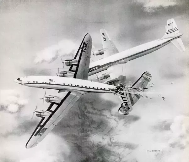 351 hành khách và phi hành đoàn ở 2 chuyến bay đều tử nạn trong vụ tai nạn máy bay trên.