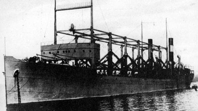 Các nhà nghiên cứu Anh cũng chế tạo mô hình tàu USS Cyclops. Đây là một con tàu lớn chở 300 người bị mất tích ở Tam giác quỷ Bermuda năm 1918.