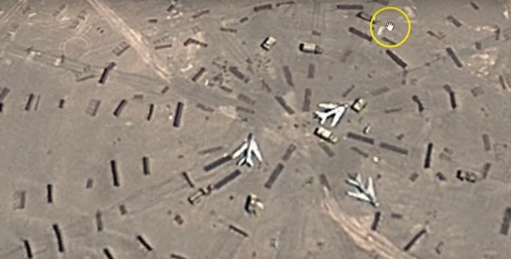 Một vài ý kiến khác lại suy đoán kiến trúc khổng lồ bí ẩn này có thể là một UFO khổng lồ với các máy bay đang đỗ ở phía trên nóc. Mời độc giả xem video: Di dời căn cứ quân sự của Mỹ trên đảo Okinawa (nguồn: VTC14)