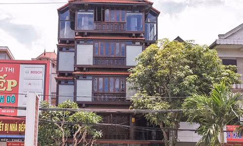 Ngoi nha go doc nhat vo nhi cua ong lao 73 tuoi tai Ha Tinh