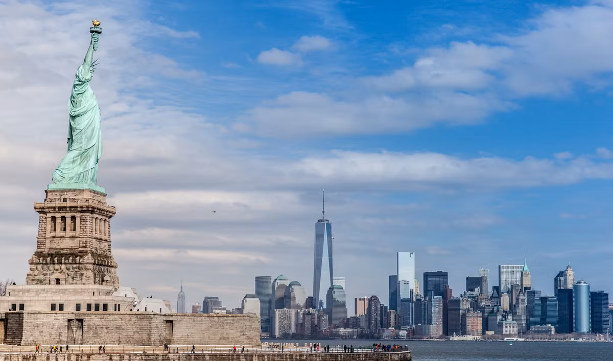 Tượng Nữ thần Tự do từng bị đóng cửa sau vụ tấn công khủng bố kinh hoàng nhằm vào nước Mỹ ngày 11/9/2001.