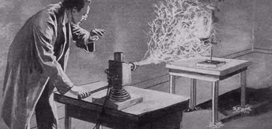 Là người yêu chuộng hòa bình nên mục đích nghiên cứu siêu vũ khí này của Tesla là nhằm bảo vệ hòa bình và ngăn chặn chiến tranh.