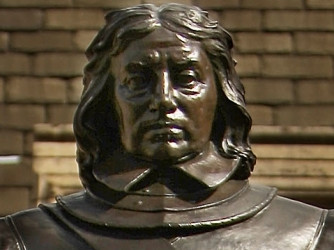 Sau khi Cromwell qua đời, con trai của ông tiếp nối sự nghiệp. Thế nhưng, nền cộng hòa ở Anh dưới sự lãnh đạo của con trai Cromwell có dấu hiệu chững lại và bị quân đội lật đổ vào 1 năm sau.