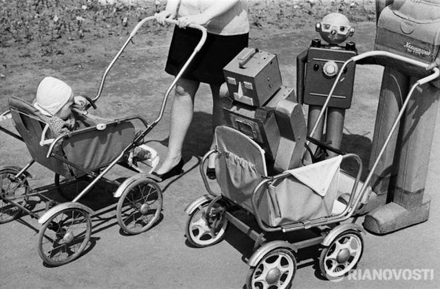 Do mới ở những giai đoạn đầu nên robot do các nhà khoa học Liên Xô phát minh chưa có nhiều khả năng ưu việt.