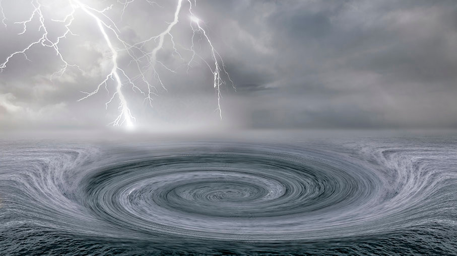 Trước những vụ mất tích của nhiều tàu thuyền, máy bay cùng hàng trăm người, nhiều chuyên gia, nhà khoa học đã vào cuộc tìm hiểu. Theo đó, một số người cho rằng, thời tiết khắc nghiệt là một trong những nguyên nhân gây ra những vụ mất tích bí ẩn tại vùng biển trên.