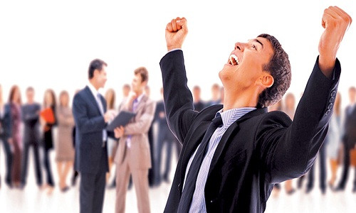 Kế đến, các chuyên gia sử dụng điện não đồ (EEG) để ghi tín hiệu điện của bộ não ở những người tham gia thí nghiệm có sự thay đổi nhanh hay chậm so với mỗi nhiệm vụ như thế nào.