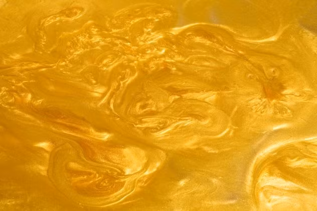 Theo đó, phạm nhân sẽ bị đổ vàng nóng chảy vào miệng khiến cơ thể chịu đựng nỗi đau khủng khiếp trước khi mất mạng.