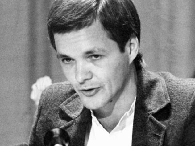 Vào năm 1991, tên sát nhân hàng loạt người Áo Jack Unterweger cũng thuê phòng tại khách sạn Cecil và ra tay giết 3 gái bán dâm để cướp tài sản.