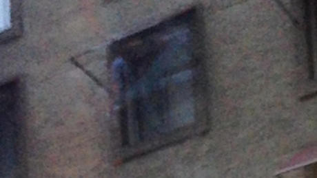 Đặc biệt, năm 2014, khách thuê phòng Koston Alderete gây chú ý khi chụp được hồn ma lơ lửng ngoài cửa sổ tại tầng 4 khách sạn.