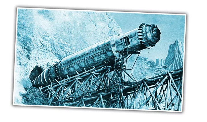 Tàu ngầm "Battle Mole" của Liên Xô còn được cho là có khả năng đi xuyên qua lớp đá rắn với tốc độ khoảng 4 - 8 dặm/giờ.