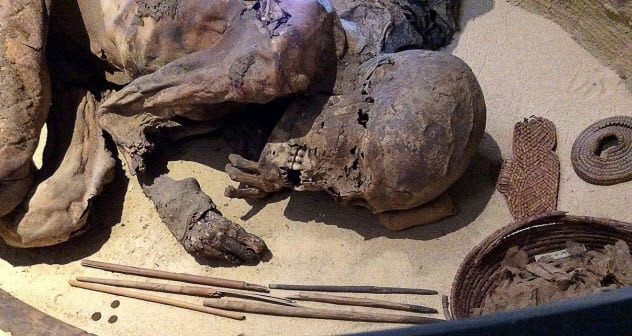 Năm 1901, xác ướp Turin được tìm thấy ở Gebelein. Về sau, xác ướp được trưng bày tại bảo tàng ở Turin, Italy. Thi hài người đàn ông nằm trong tư thế thai nhi. Người này qua đời khi khoảng 20 - 30 tuổi.