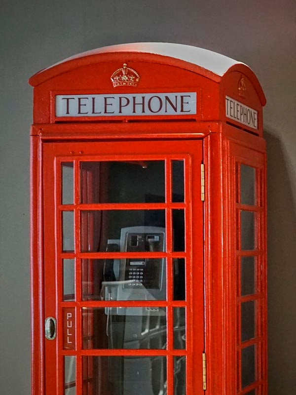 "Lời tiên tri" trên của Western Union đã được thực tế chứng sinh là sai sự thật. Ngày này, điện thoại đã trở thành phương tiện liên lạc phổ biến với nhiều ưu điểm nổi trội.