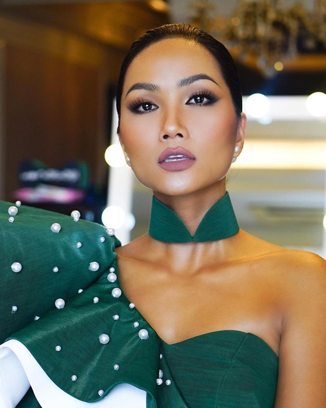 BTC Hoa hau Hoan vu noi gi ve tin don H'Hen Nie mang bau?