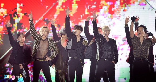 BTC Viet cua AAA noi gi viec cat suat an, khien sao Han nhin doi?