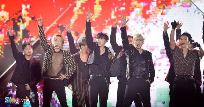 BTC Viet cua AAA noi gi viec cat suat an, khien sao Han nhin doi?