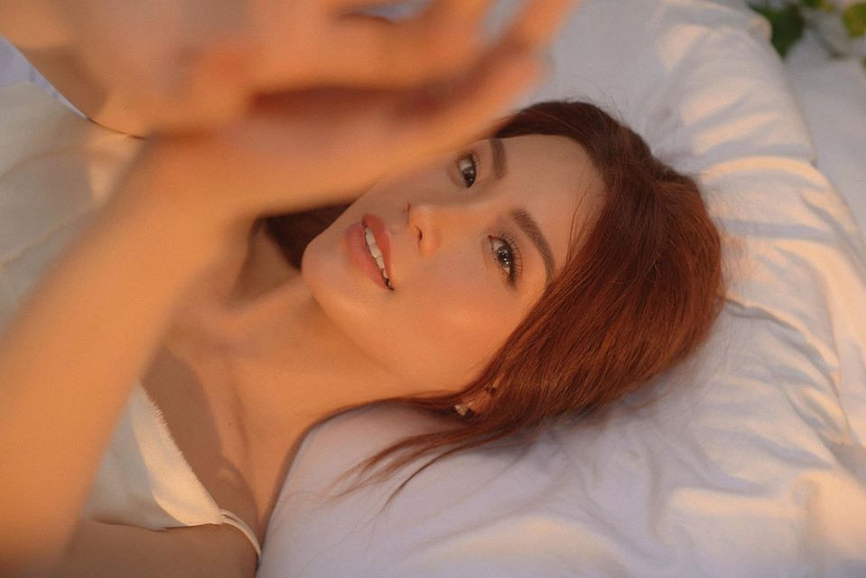 Diễm Trang tâm sự trong 10 năm qua cô không có gì hối hận, chỉ tiếc là chưa được tham gia một cuộc thi nhan sắc quốc tế.