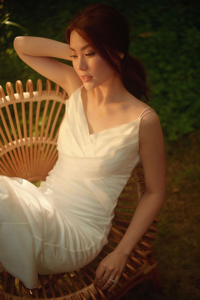 Trong tâm thư tổng kết hành trình 10 năm thanh xuân, Diễm Trang chia sẻ, cô đã hoàn thành chỉ tiêu ba mẹ đề ra: "Lấy được anh chồng mình yêu thương gắn bó, hơn mình một cái đầu, che chở được cho mình, có 1 cái đám cưới trong mơ".