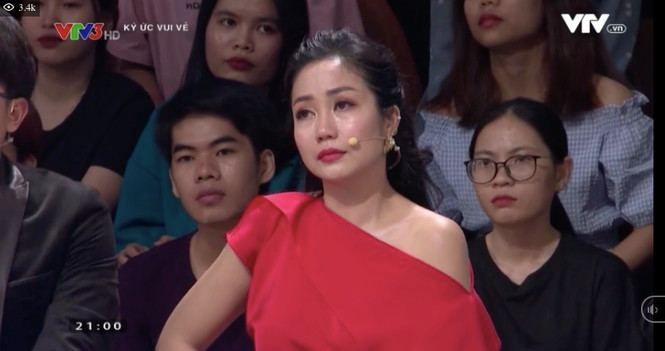 Hieu Hien ke chuyen di dien trong ngay me mat, ca truong quay khoc nghen-Hinh-7